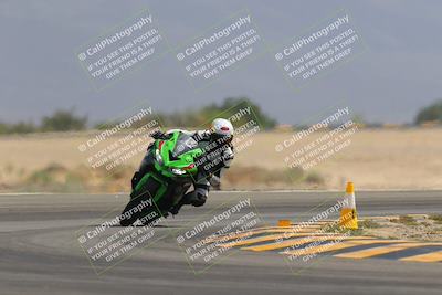 media/Sep-30-2023-SoCal Trackdays (Sat) [[636657bffb]]/Turn 15 (1120am)/